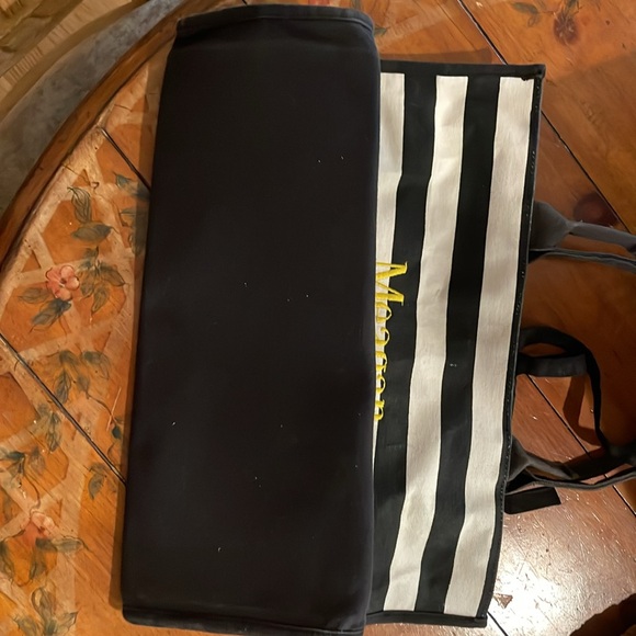 Buckhead Betties Large tote bag engraved with name,Meagan. Very good condition. - Picture 10 of 10